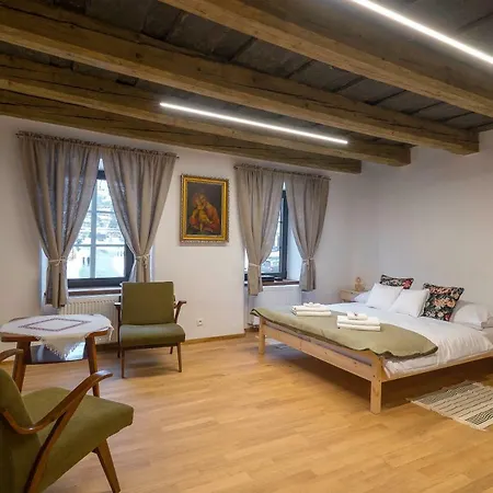 Apartament Barbakan *